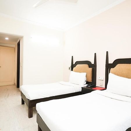 Stay Well Hotels & Homes Гургаон Екстериор снимка
