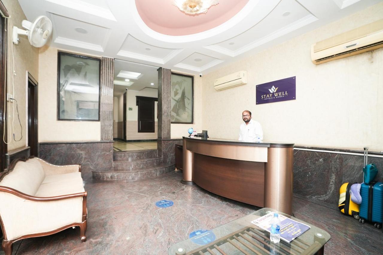 Stay Well Hotels & Homes Гургаон Екстериор снимка