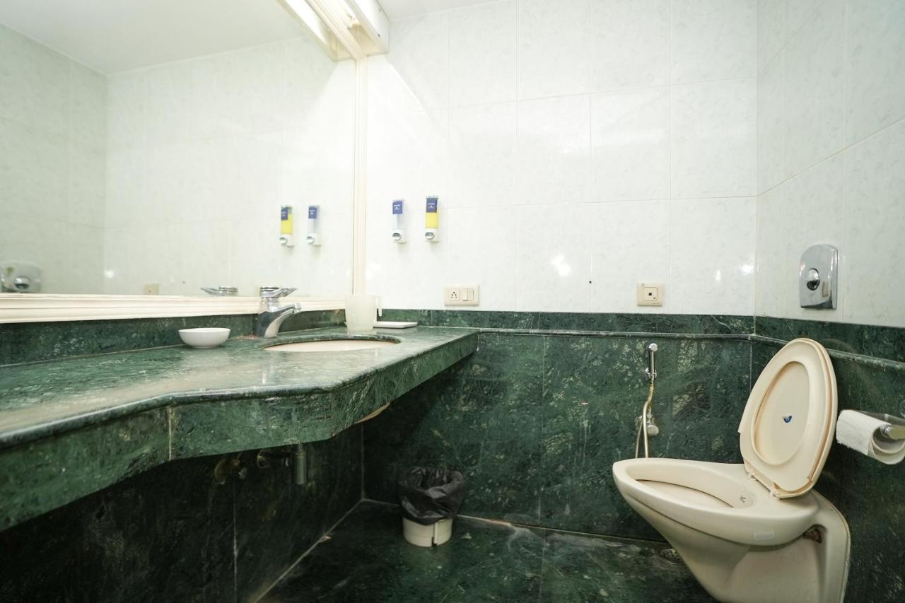 Stay Well Hotels & Homes Гургаон Екстериор снимка